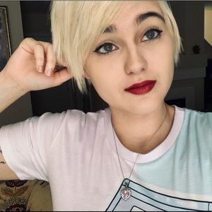 Meet your Posher, Renee